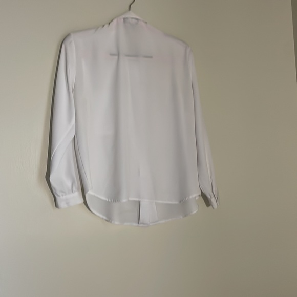 Button blouse with card suit buttons - Picture 9 of 14